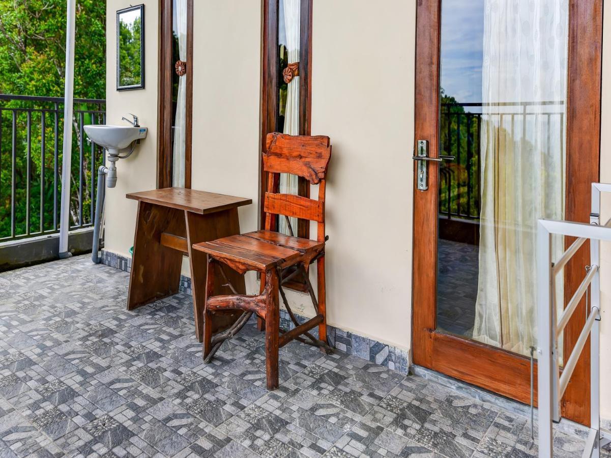 Oyo 91228 Griya Siena Hotel Munduk  Ngoại thất bức ảnh